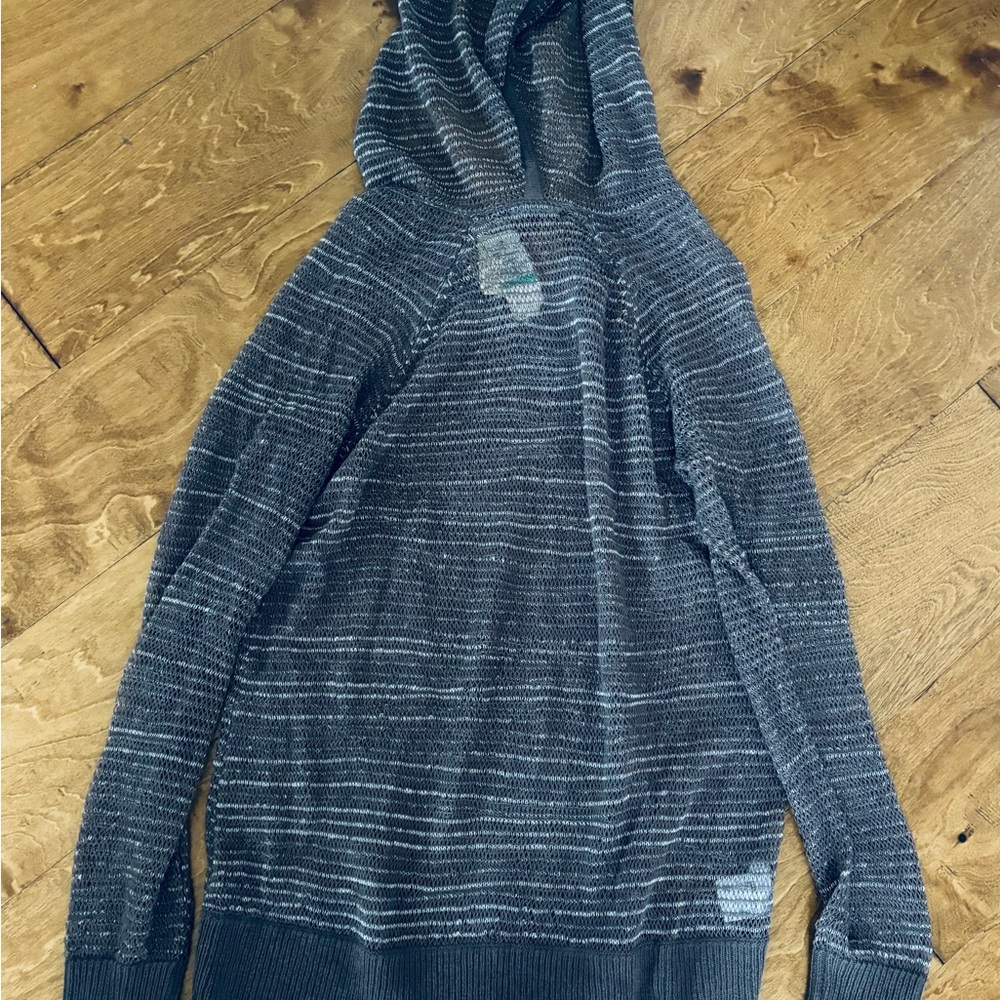 Tommy Bahama Women's Gray Striped Sweater